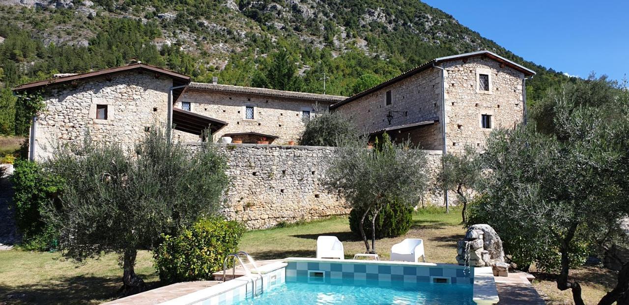 Rocca Lorenizo Pacentro Dış mekan fotoğraf